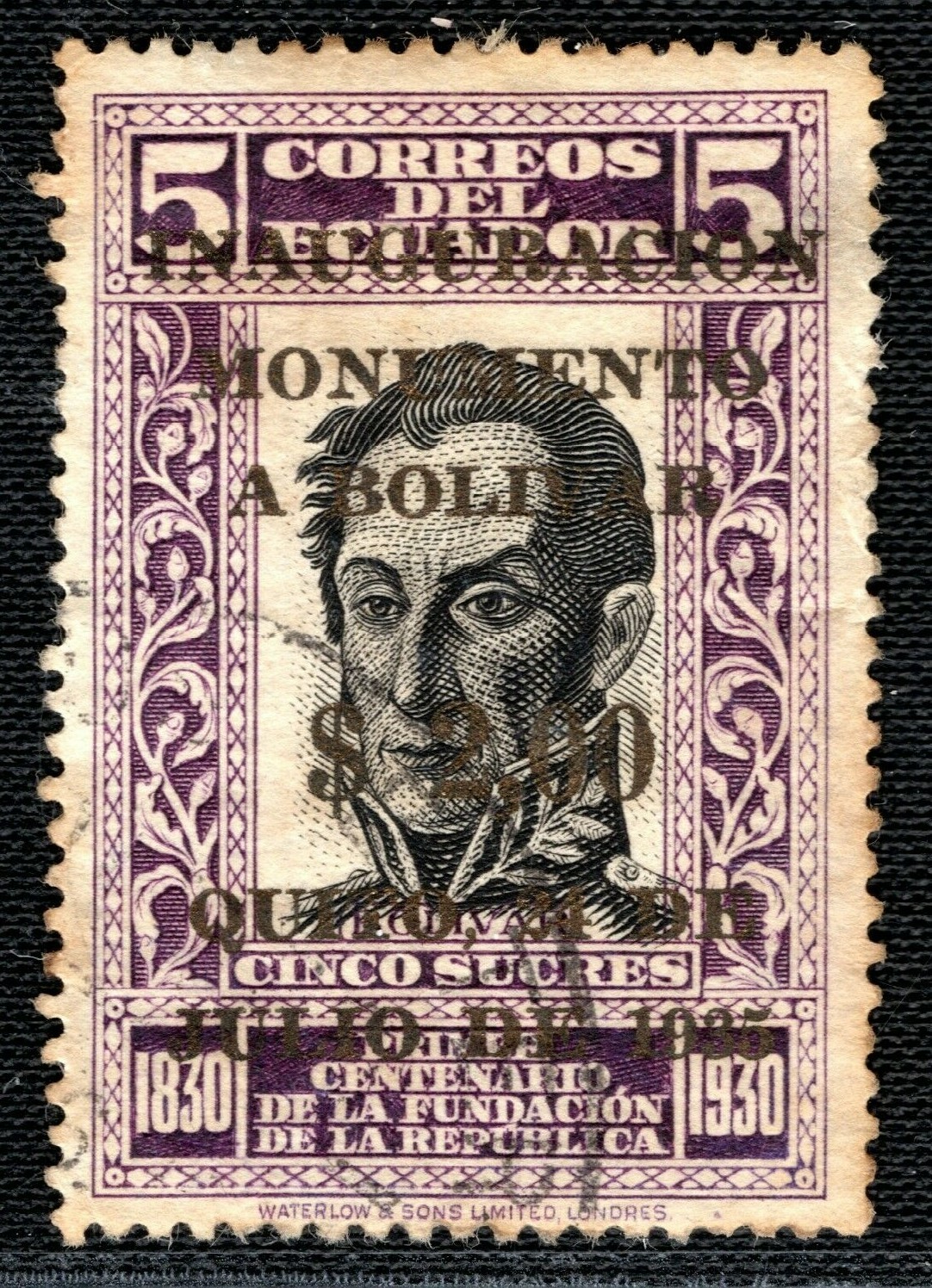 ECUADOR Stamp ERROR BLACK $2.00 Surcharge *Bolivar Monument* 1935 Used OGREEN101