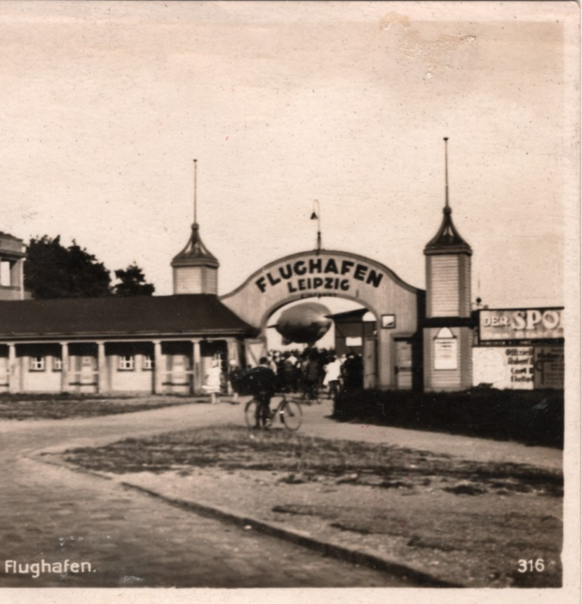 GRAF ZEPPELIN Air Card 1930 BASEL-FLUGPLATZ Cachet LEIPZIG FLUGHAFEN RP PPC KZ15
