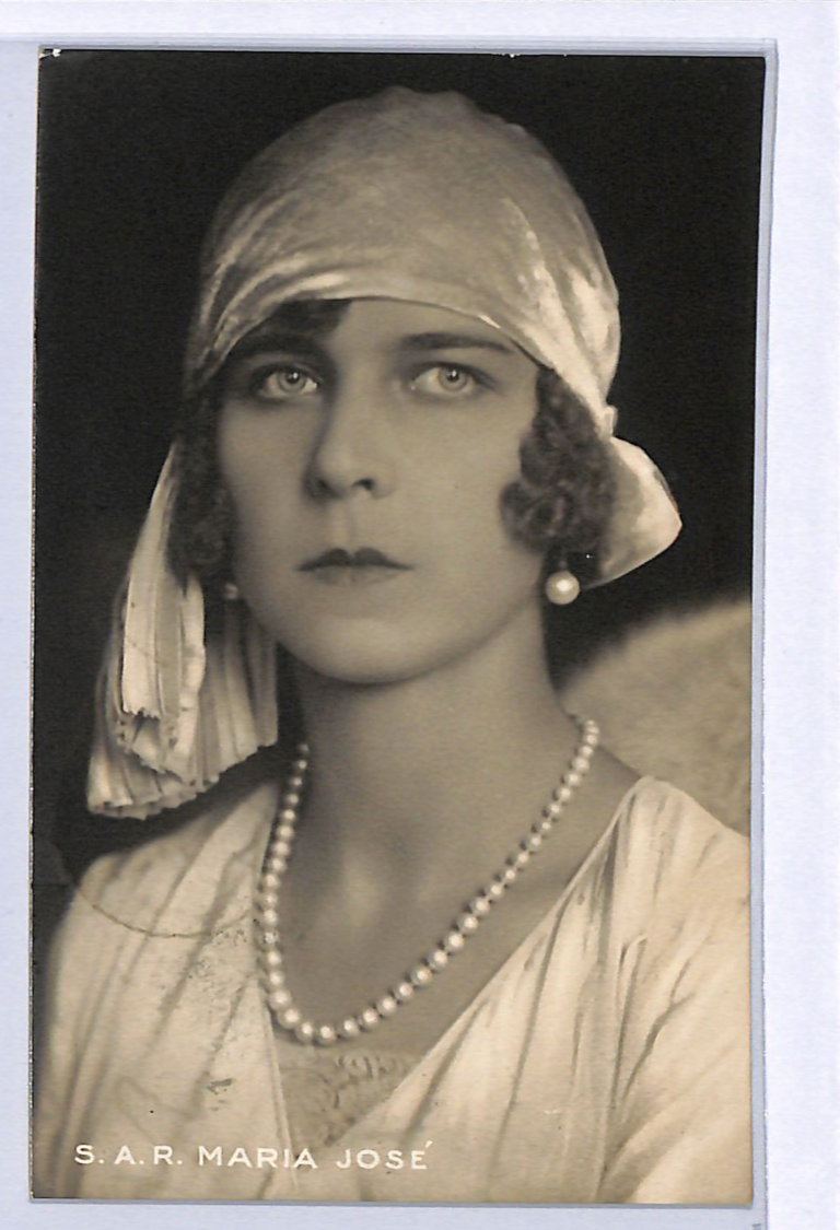 ITALY ROYALTY 1930 FDC Prince Humbert Set MARIA Postcard *HOTEL ROYAL* CDS WH194 - Image 9